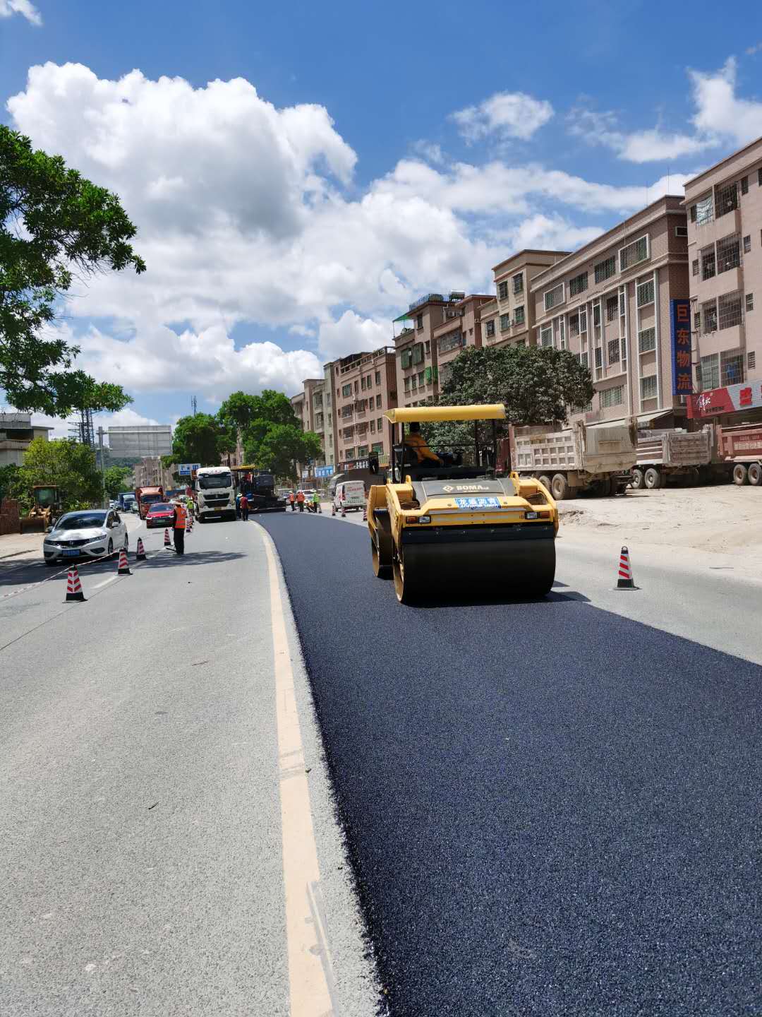 东莞塘龙西路沥青路面施工项目案例